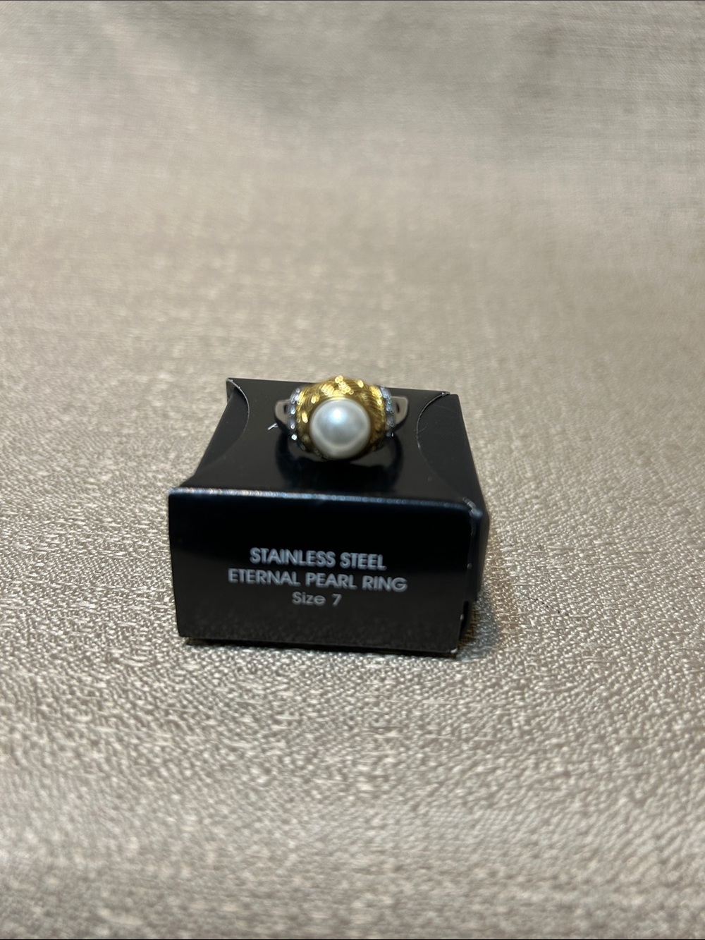 Eternal Pearl Stainless Steel Ring - Gold and White Pearl